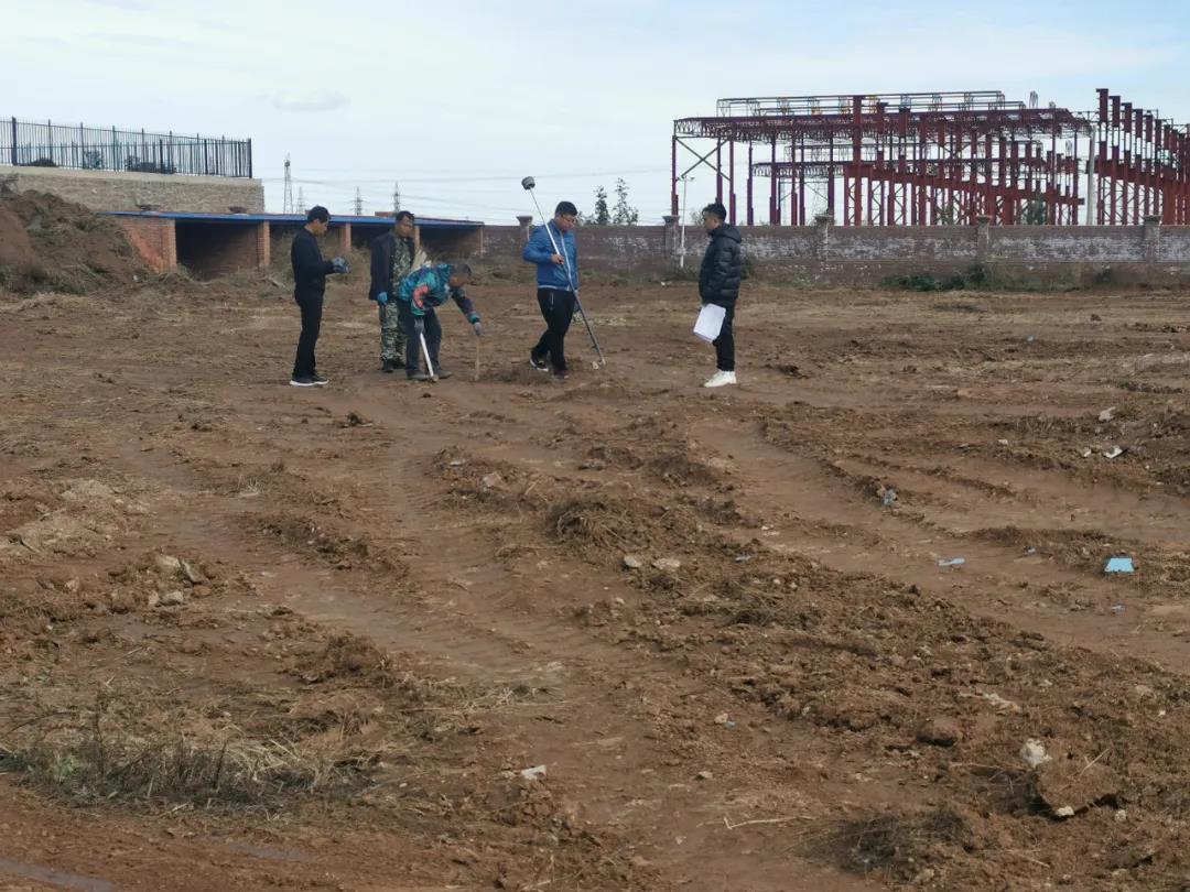 電解液生產(chǎn)線(xiàn)開(kāi)始了擴建升級